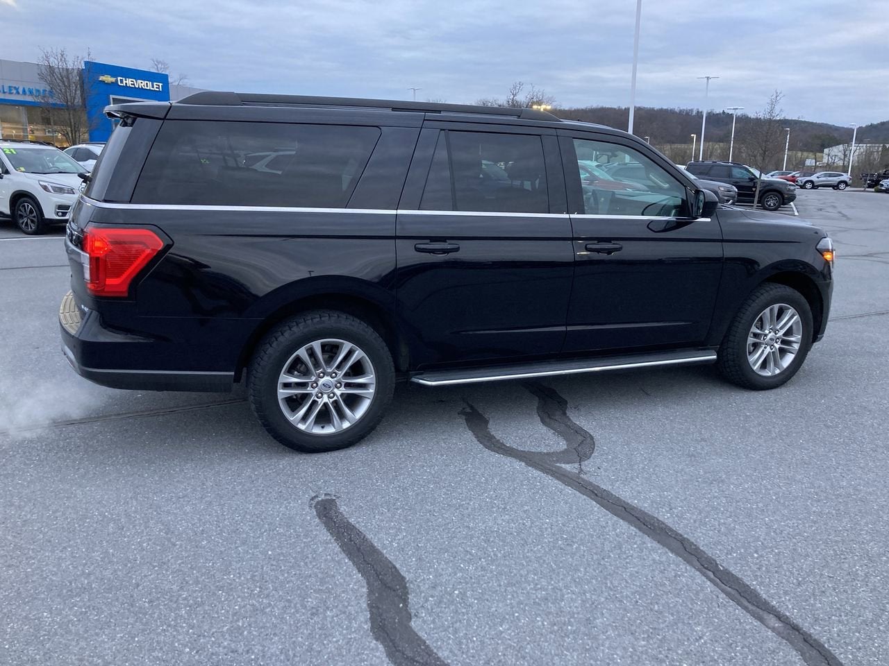 2022 Ford Expedition Max XLT