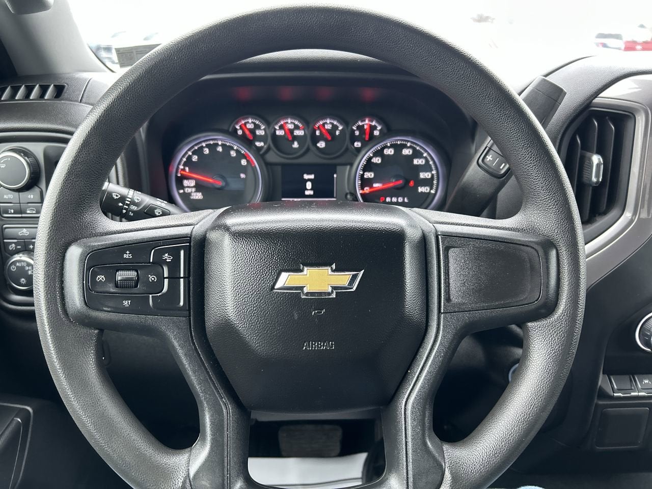 2023 Chevrolet Silverado 1500 Custom