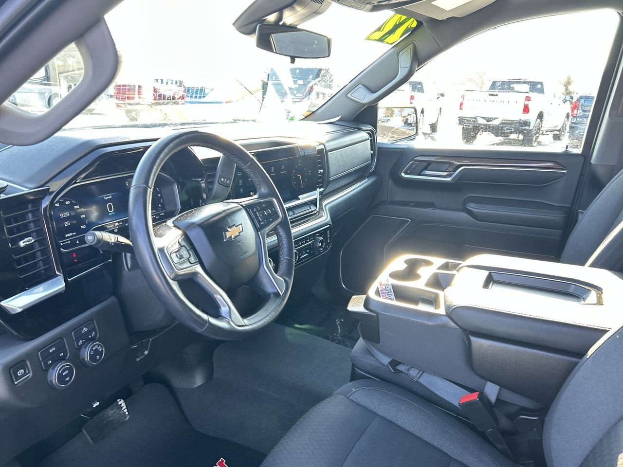 2022 Chevrolet Silverado 1500 LT (2FL)