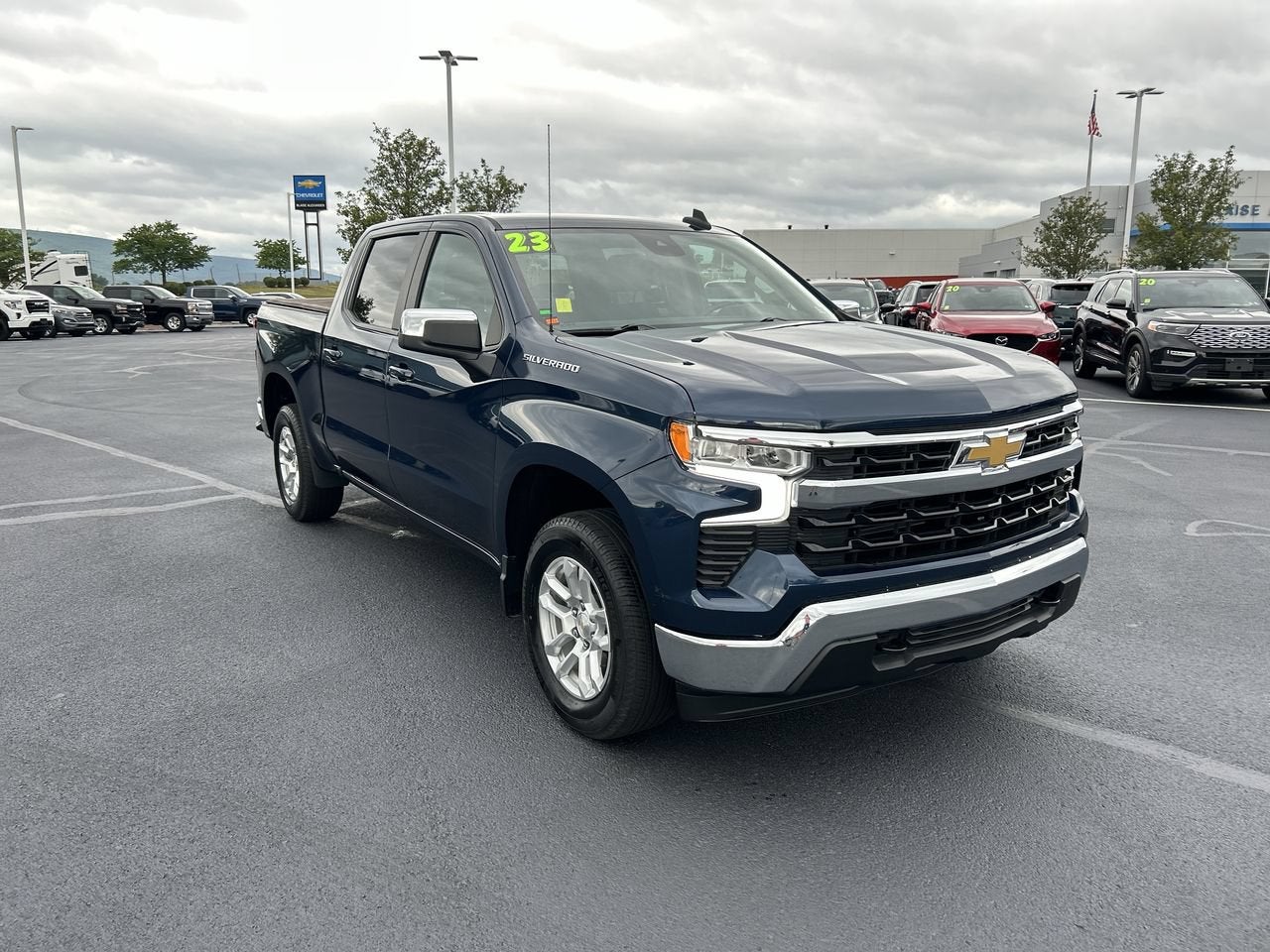 2023 Chevrolet Silverado 1500 LT