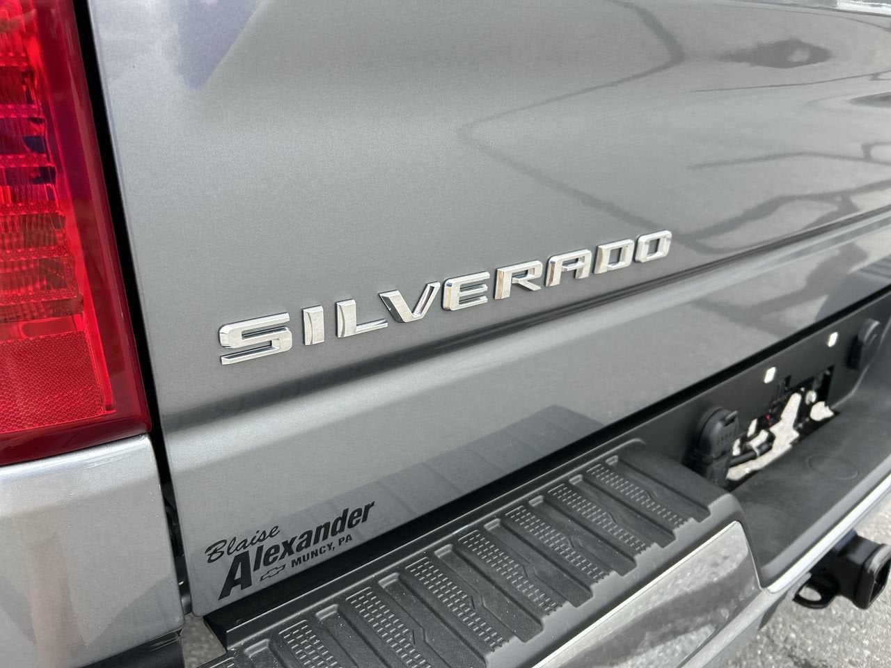 2022 Chevrolet Silverado 1500 LTD LT (2FL)