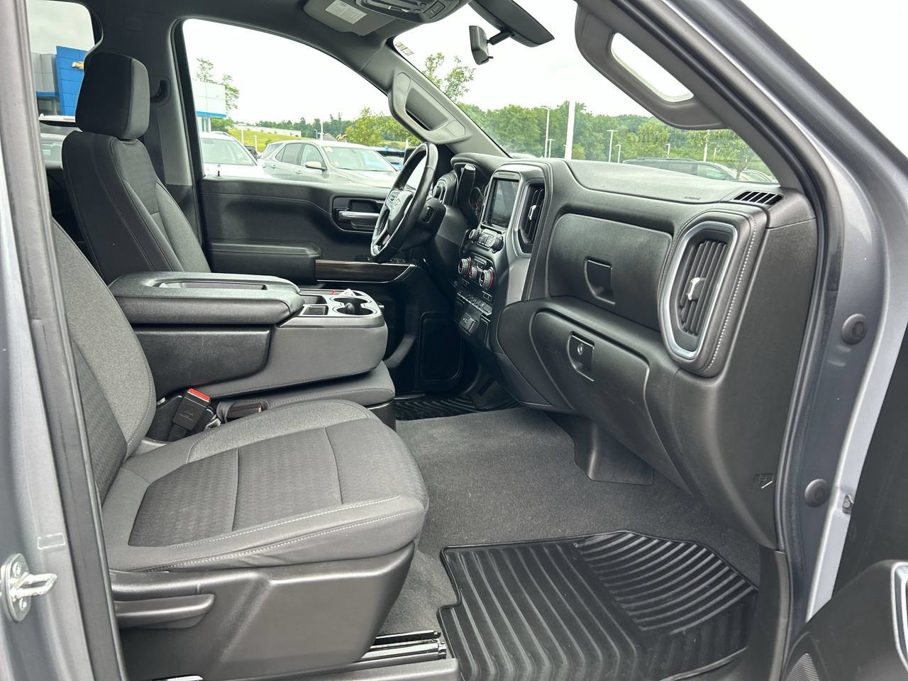 2022 Chevrolet Silverado 1500 LTD LT (2FL)