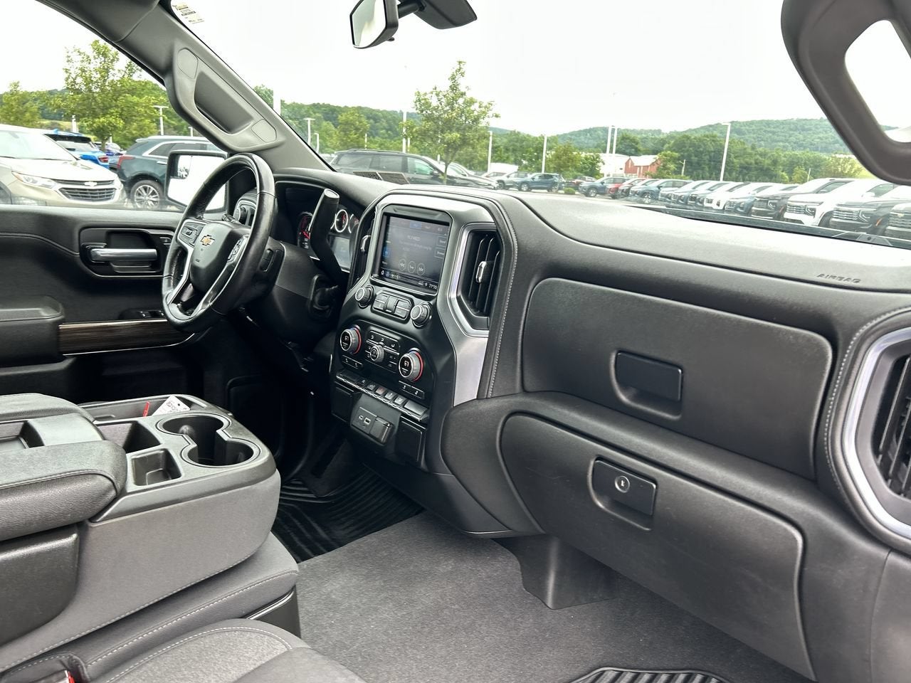 2022 Chevrolet Silverado 1500 LTD LT (2FL)