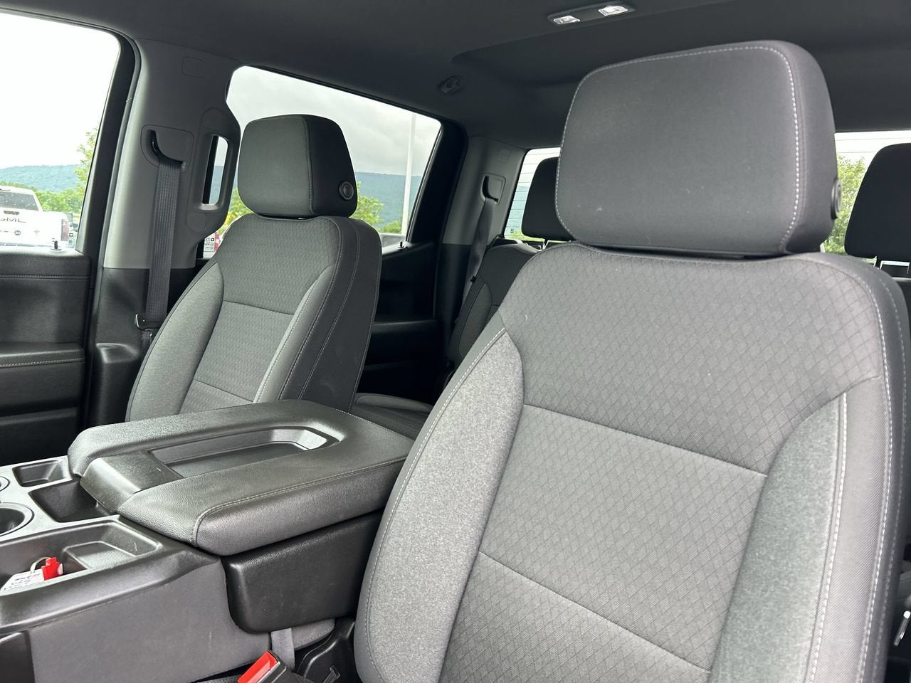 2022 Chevrolet Silverado 1500 LTD LT (2FL)