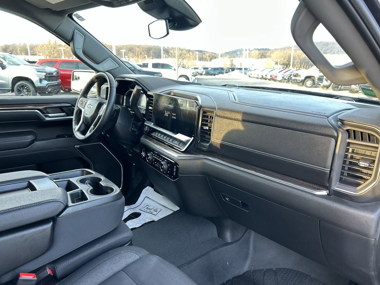 2023 Chevrolet Silverado 1500 LT (2FL)