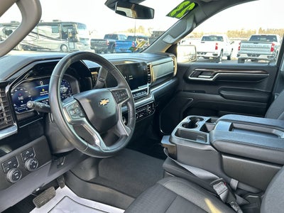 2023 Chevrolet Silverado 1500 LT (2FL)