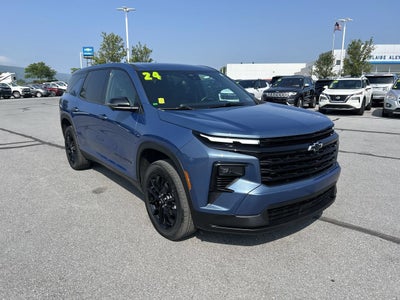 2024 Chevrolet Traverse LS
