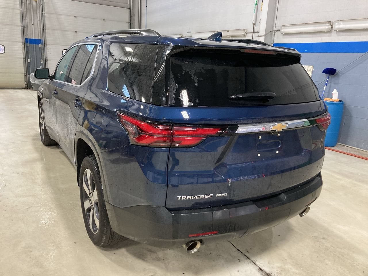 2023 Chevrolet Traverse LT Leather