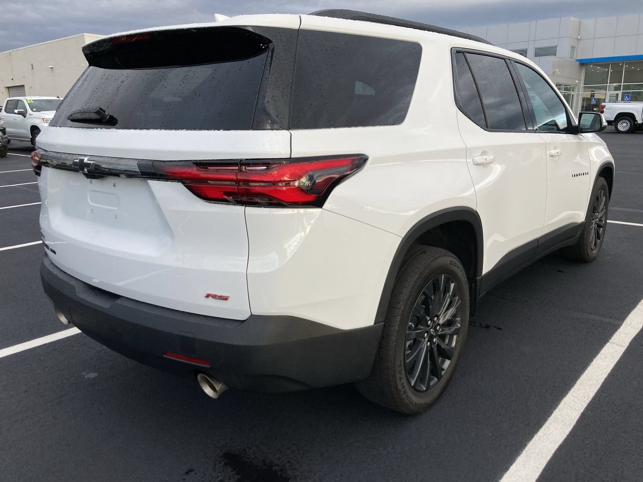 2023 Chevrolet Traverse RS