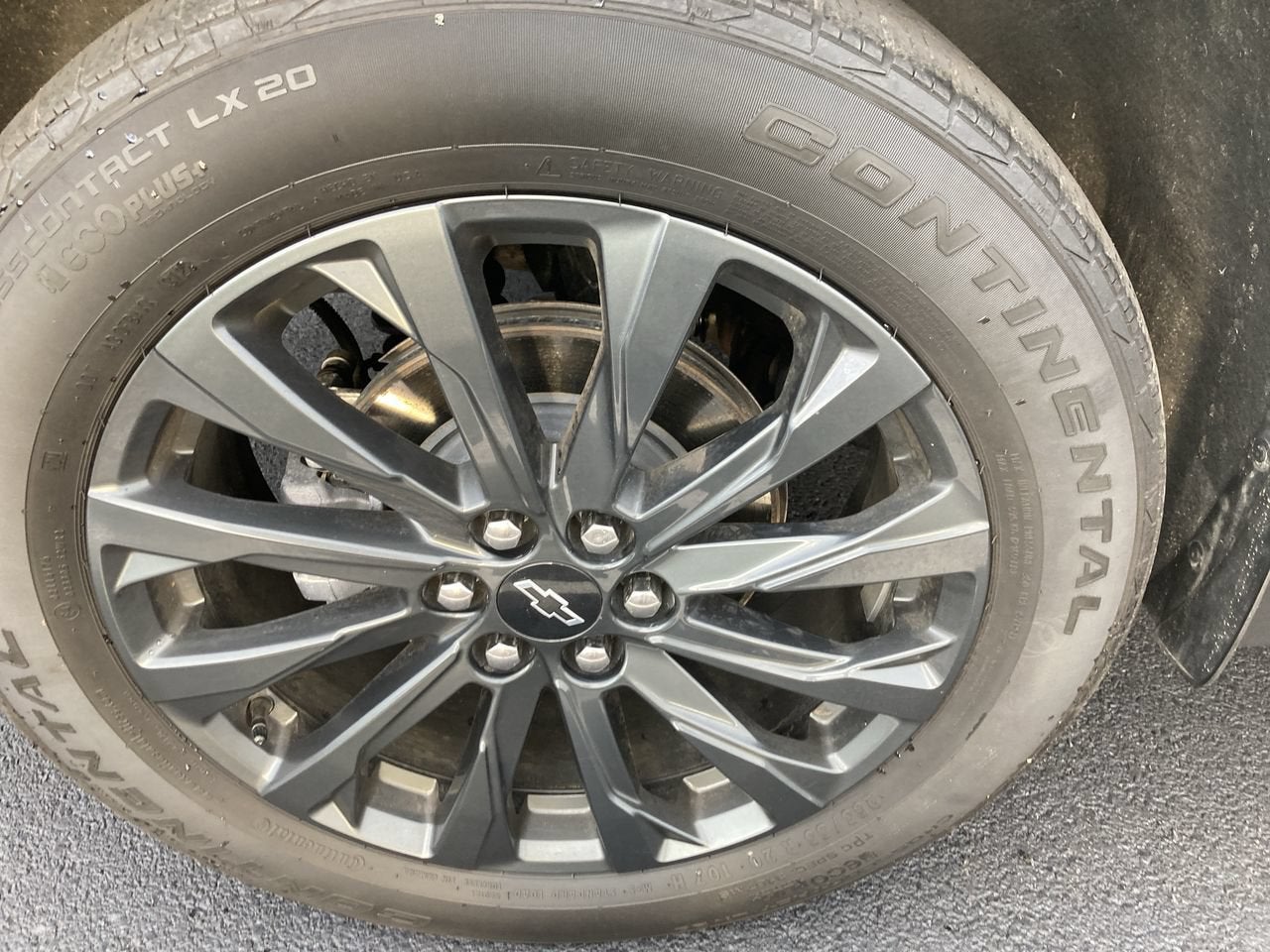 2023 Chevrolet Traverse RS