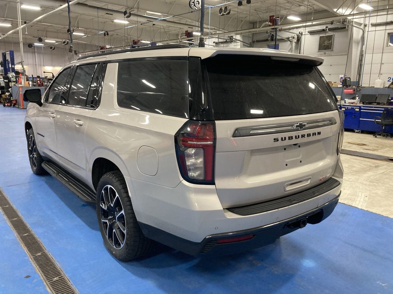 2021 Chevrolet Suburban RST