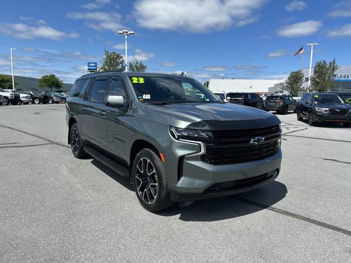 2023 Chevrolet Suburban RST