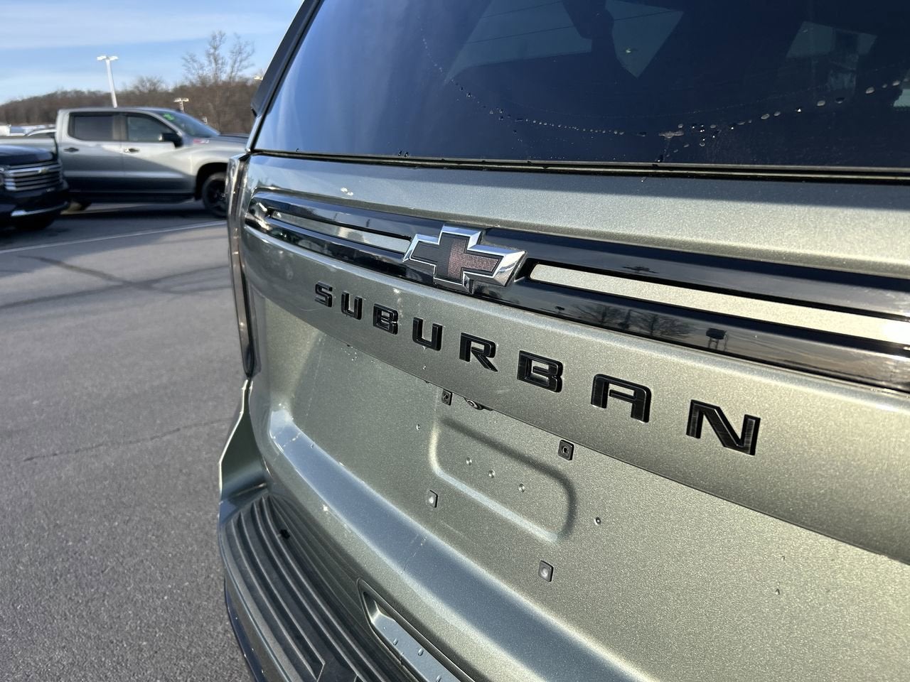 2023 Chevrolet Suburban RST