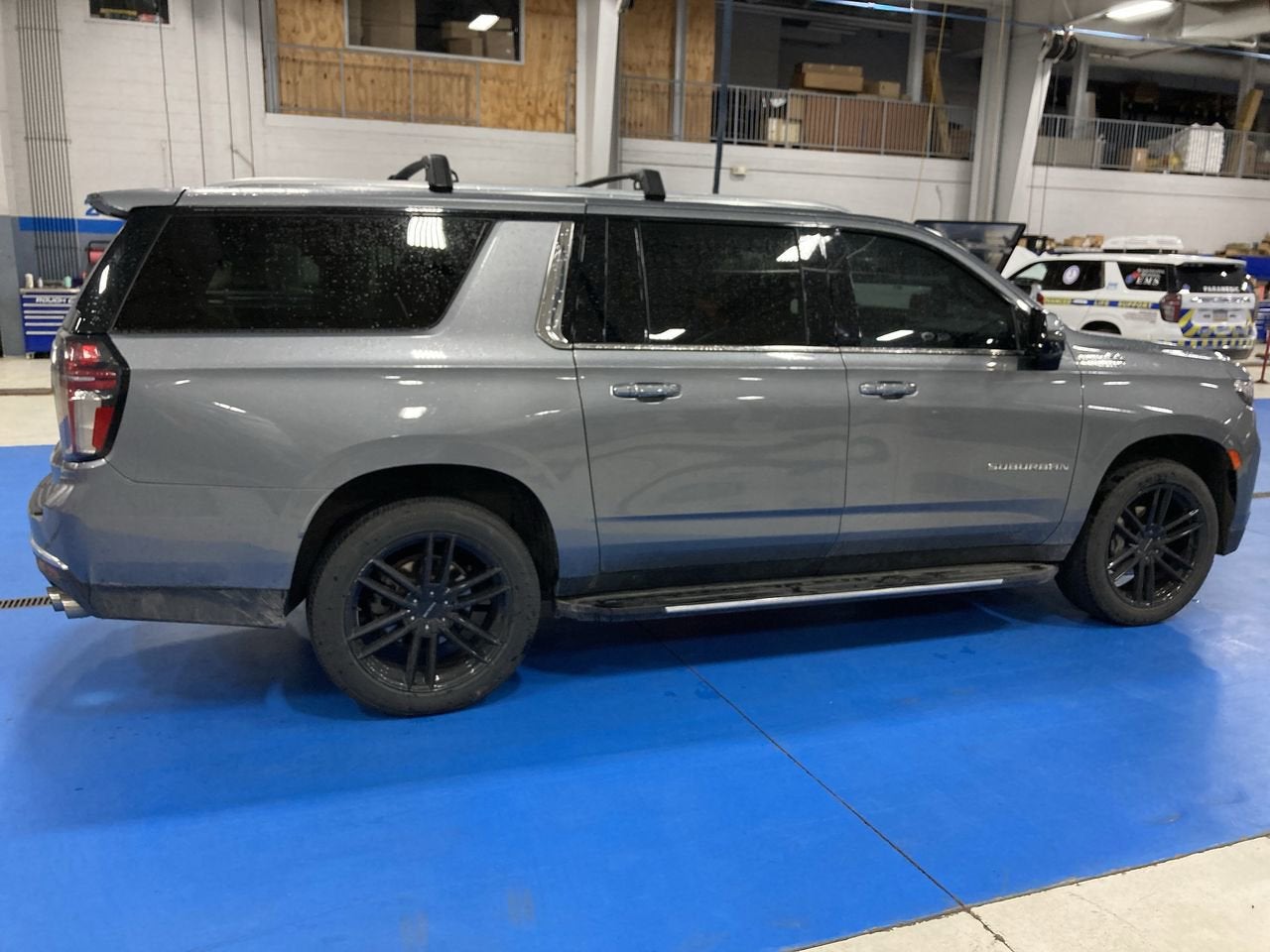 2021 Chevrolet Suburban High Country