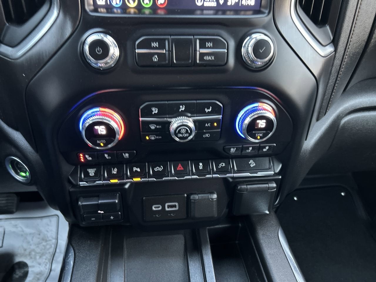 2022 GMC Sierra 3500 HD AT4