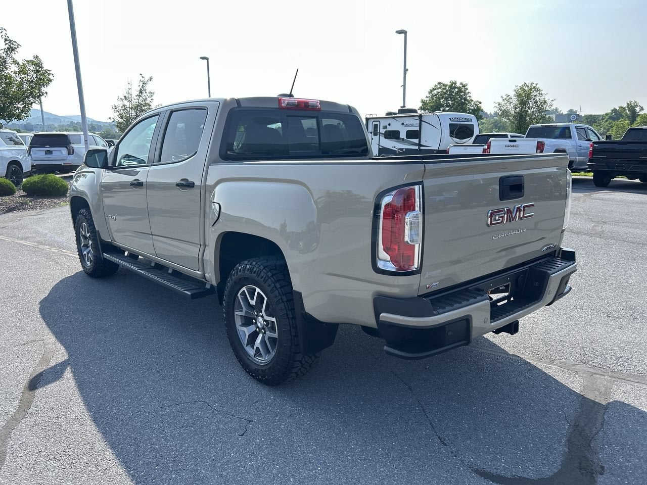 2022 GMC Canyon AT4 - Leather