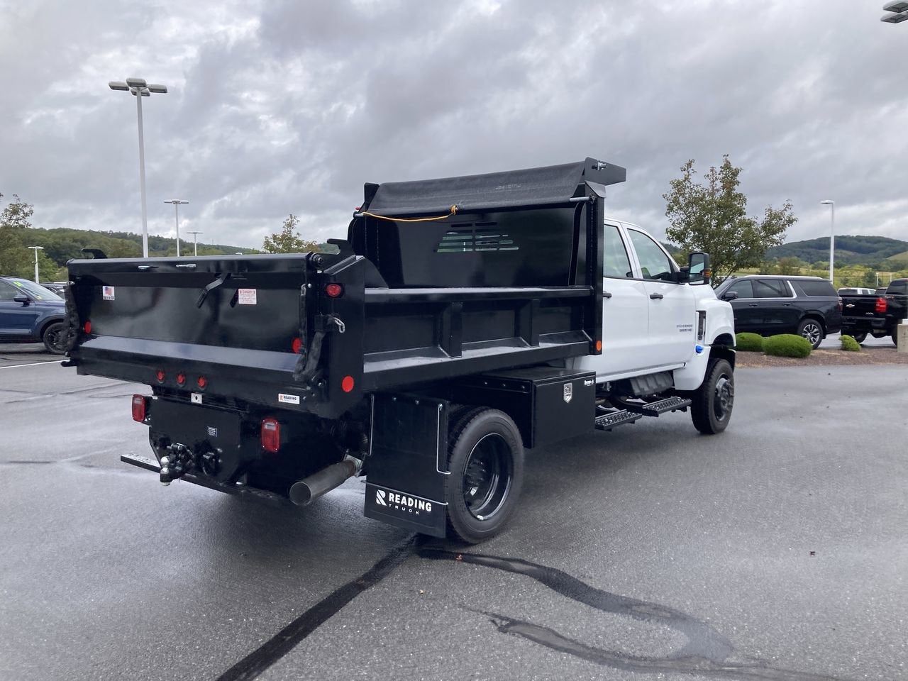 2024 Chevrolet Silverado 5500 HD Work Truck