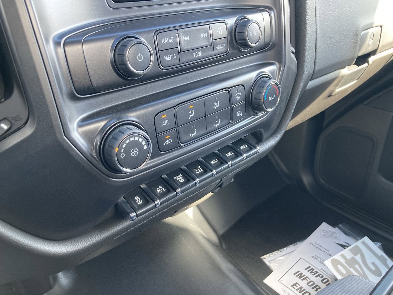 2024 Chevrolet Silverado 6500 HD Work Truck