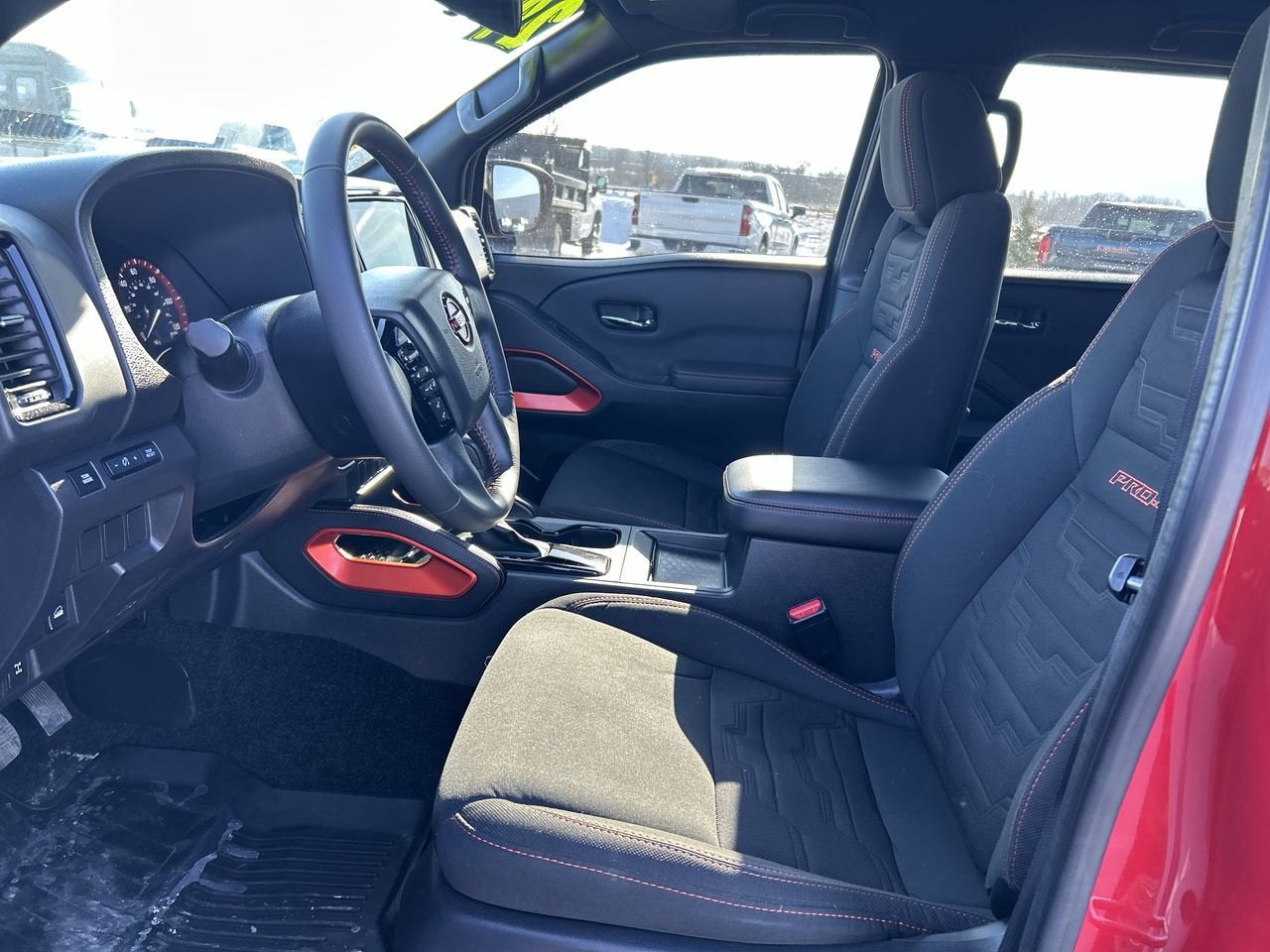 2024 Nissan Frontier PRO-4X