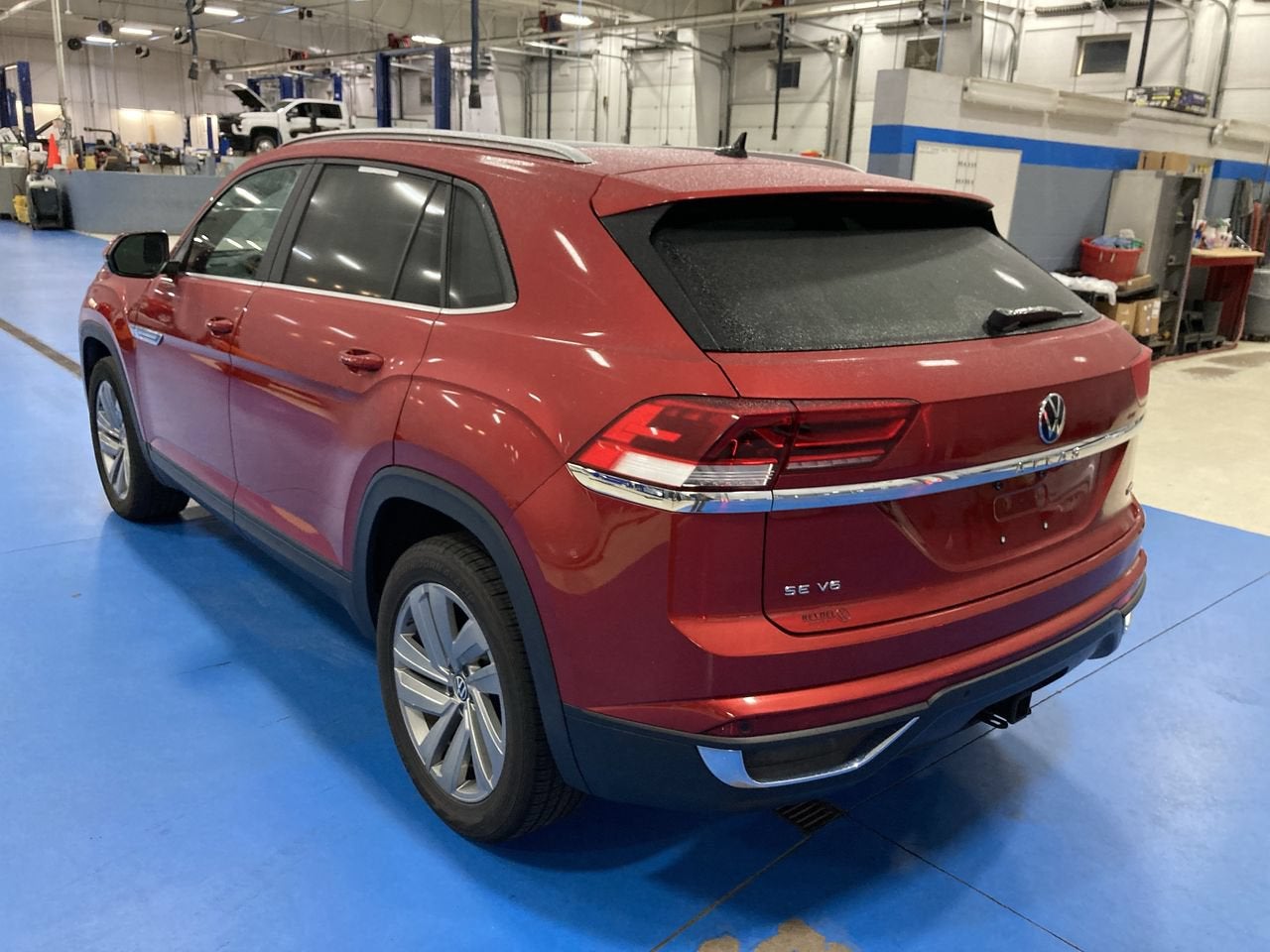 2022 Volkswagen Atlas Cross Sport 3.6L V6 SE w/Technology