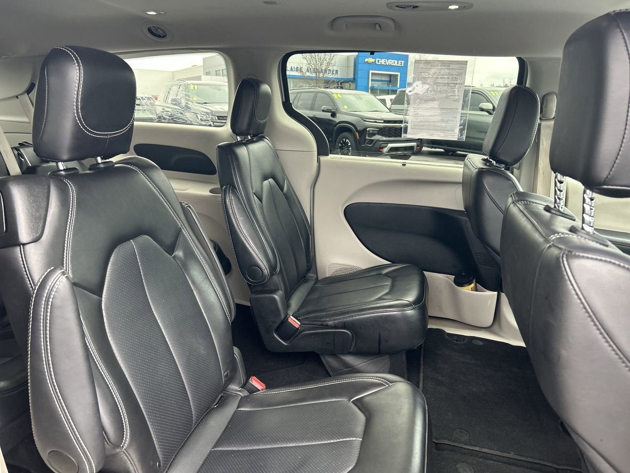 2024 Chrysler Pacifica Touring L