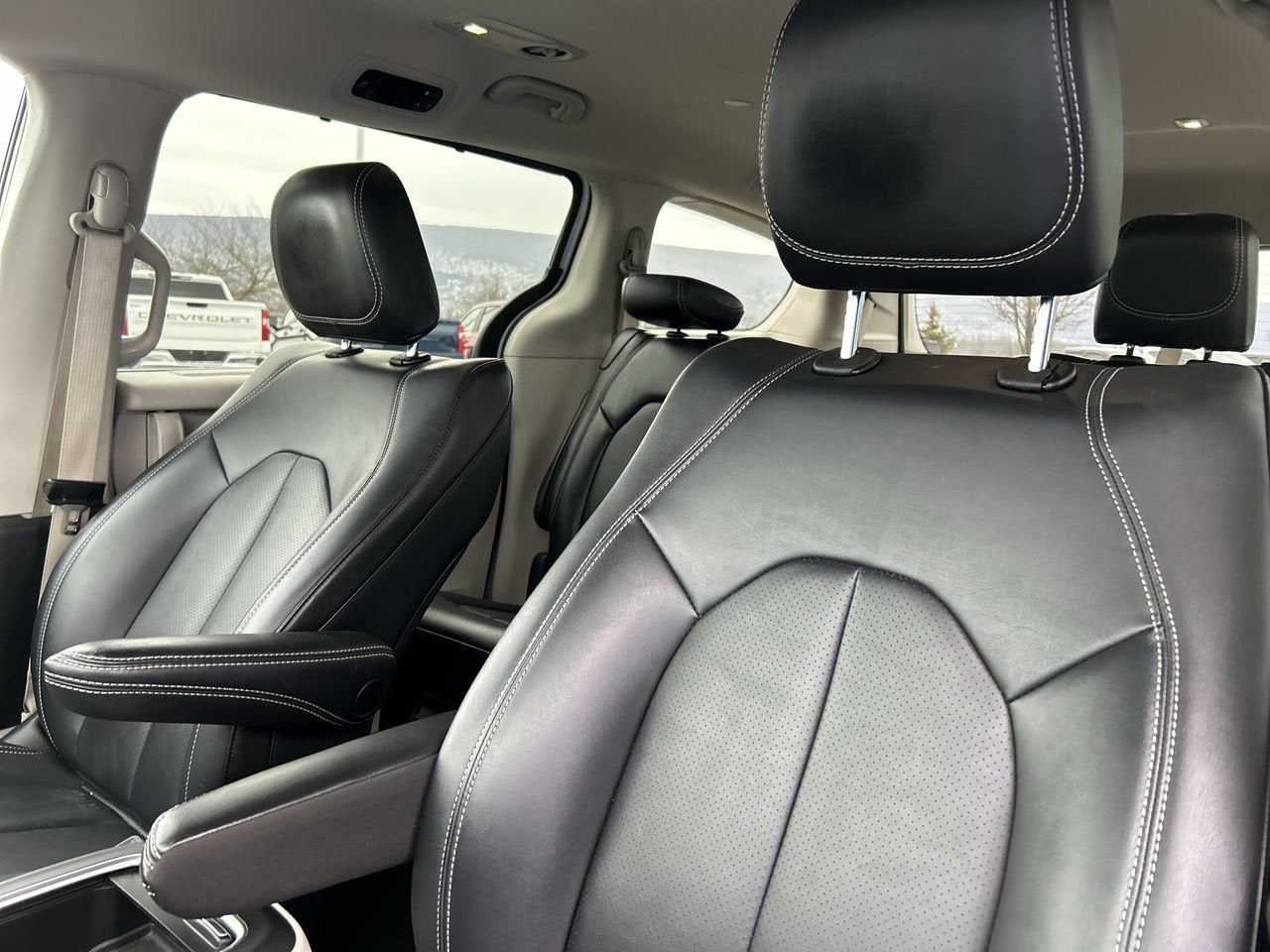 2024 Chrysler Pacifica Touring L