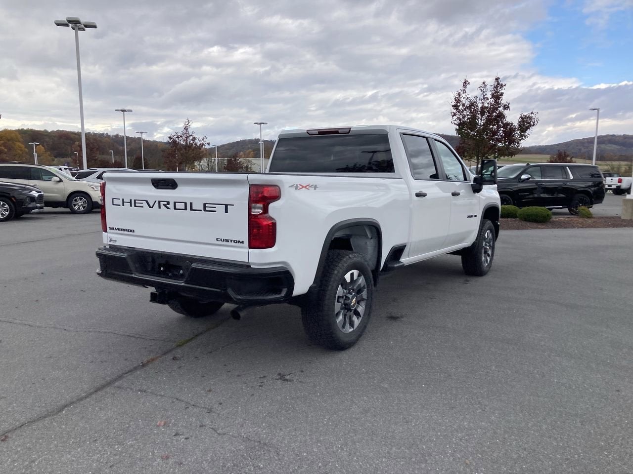 2024 Chevrolet Silverado 2500 HD Custom