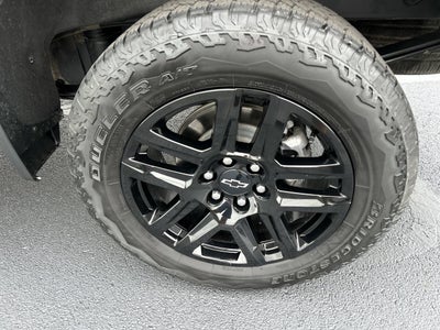 2025 Chevrolet Silverado 1500 Custom Trail Boss