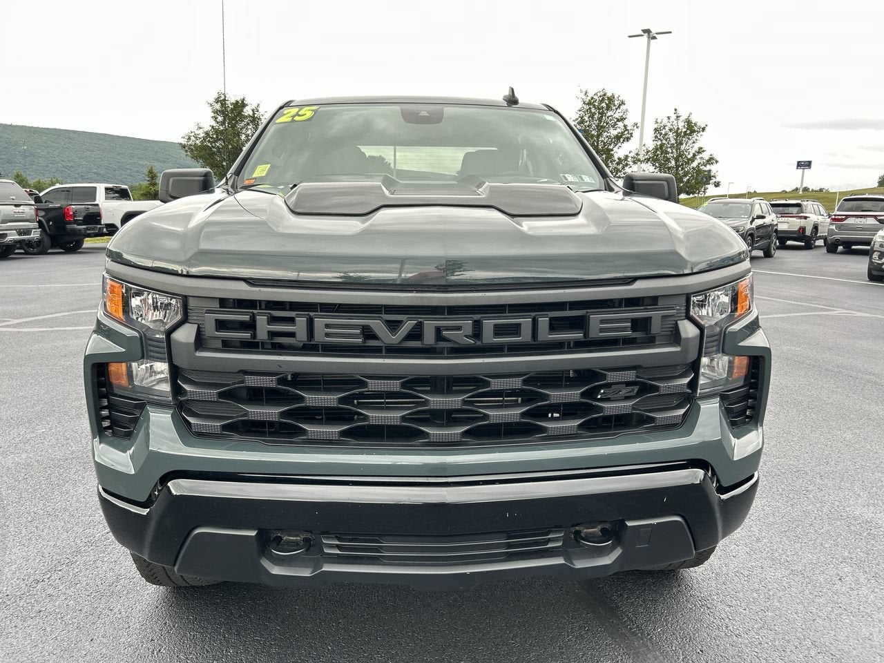 2025 Chevrolet Silverado 1500 Custom Trail Boss