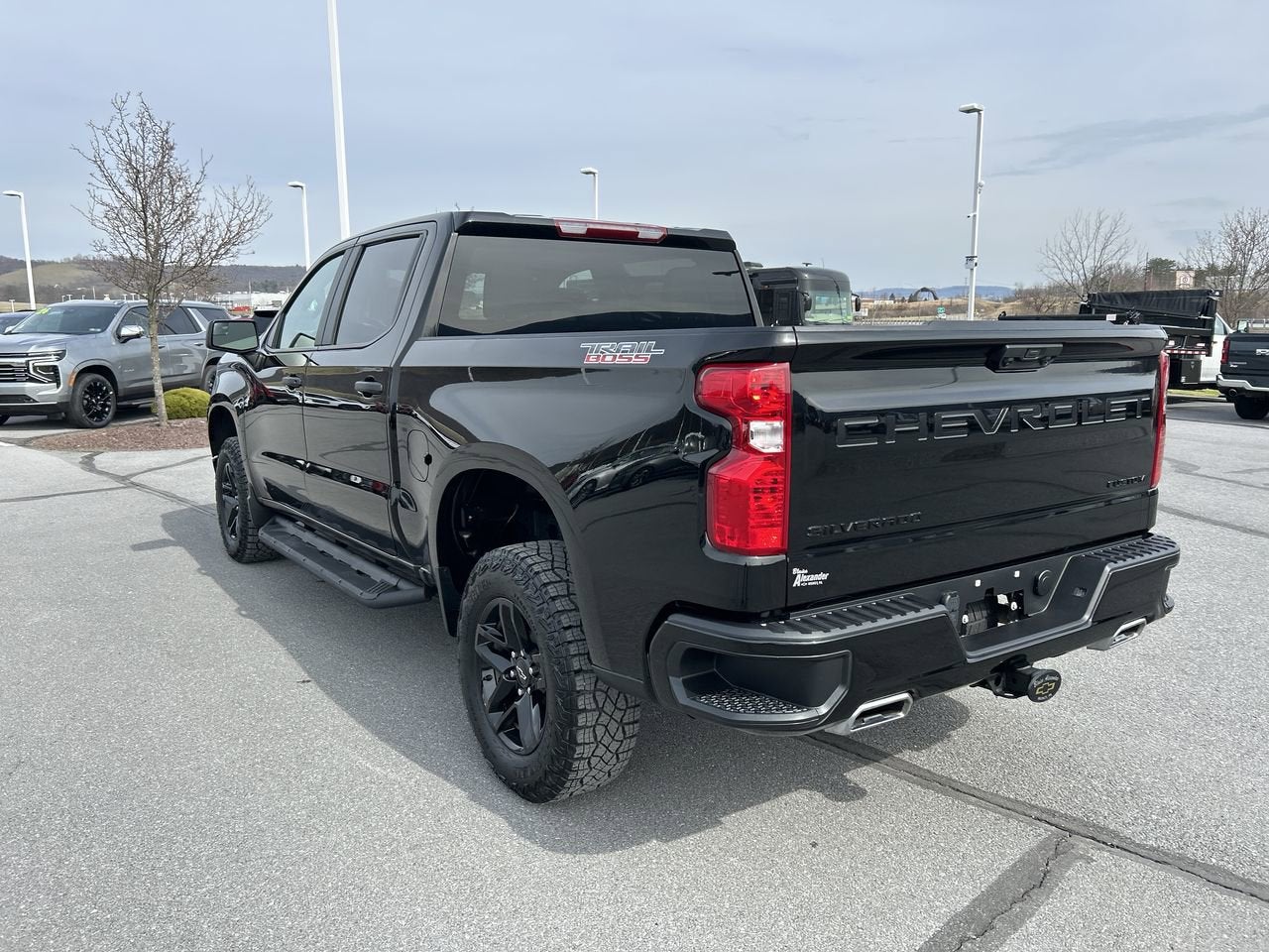 2024 Chevrolet Silverado 1500 Custom Trail Boss