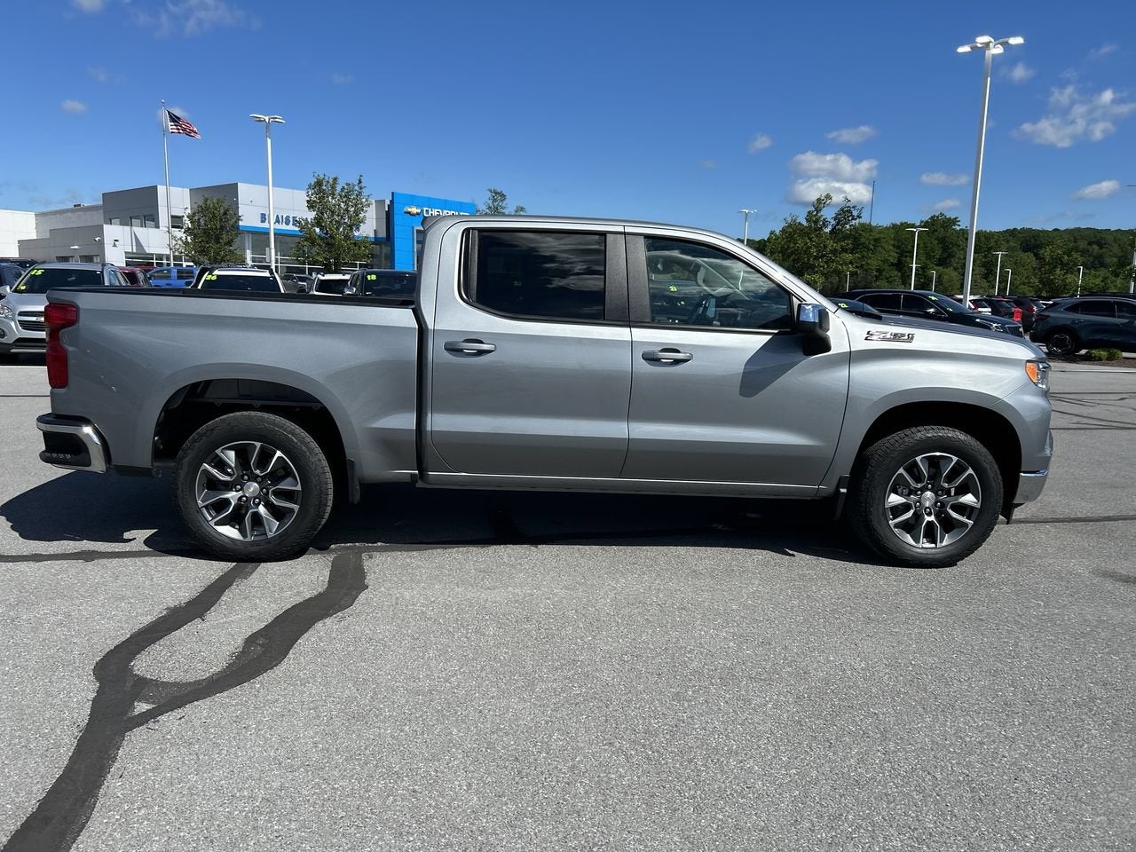 2023 Chevrolet Silverado 1500 LT
