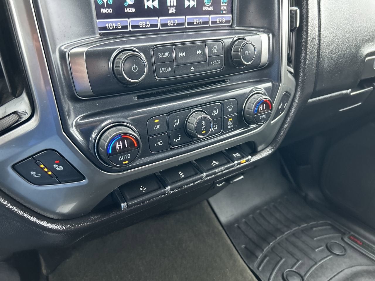 2017 Chevrolet Silverado 1500 LT