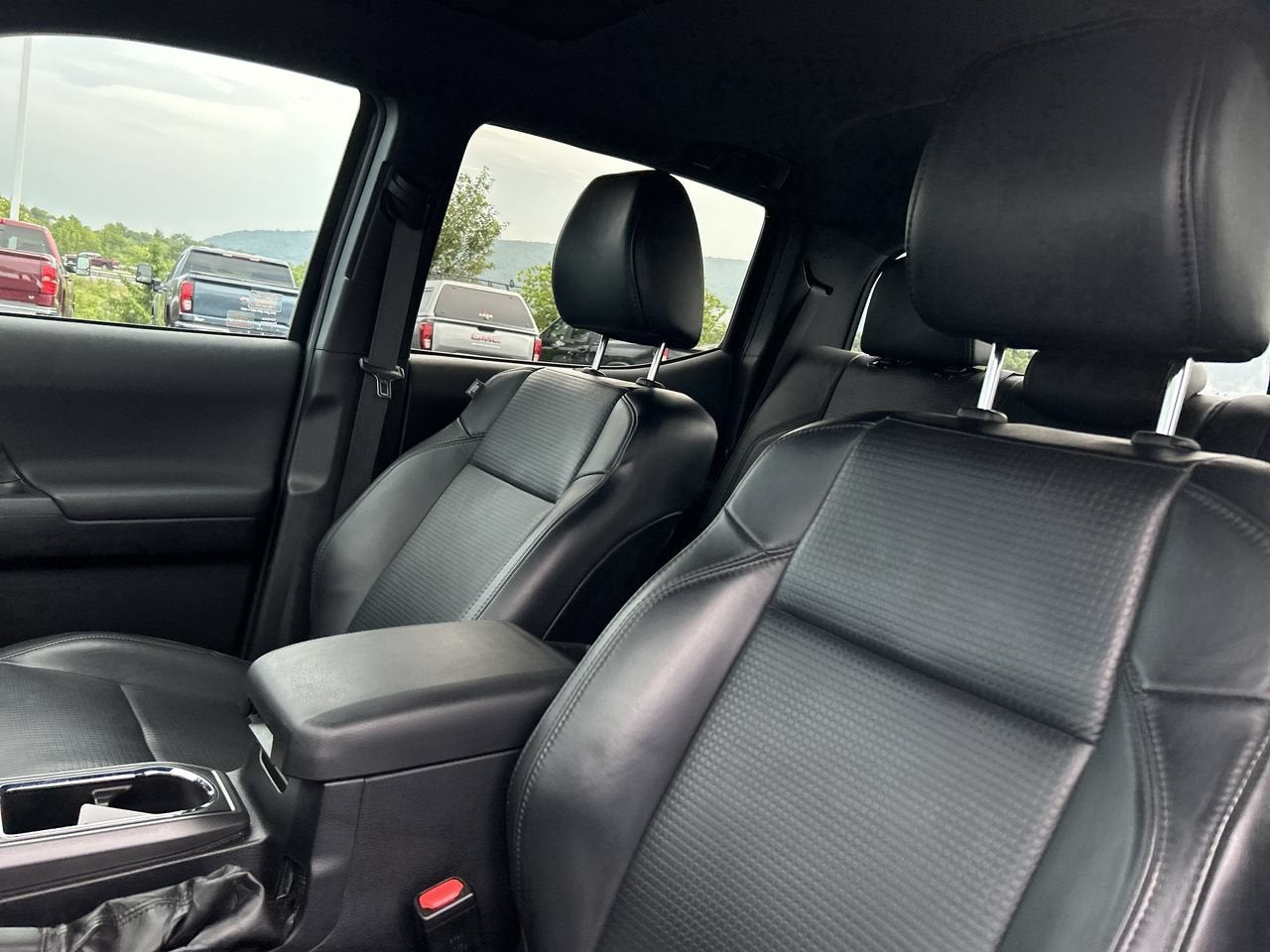 2019 Toyota Tacoma 4WD SR