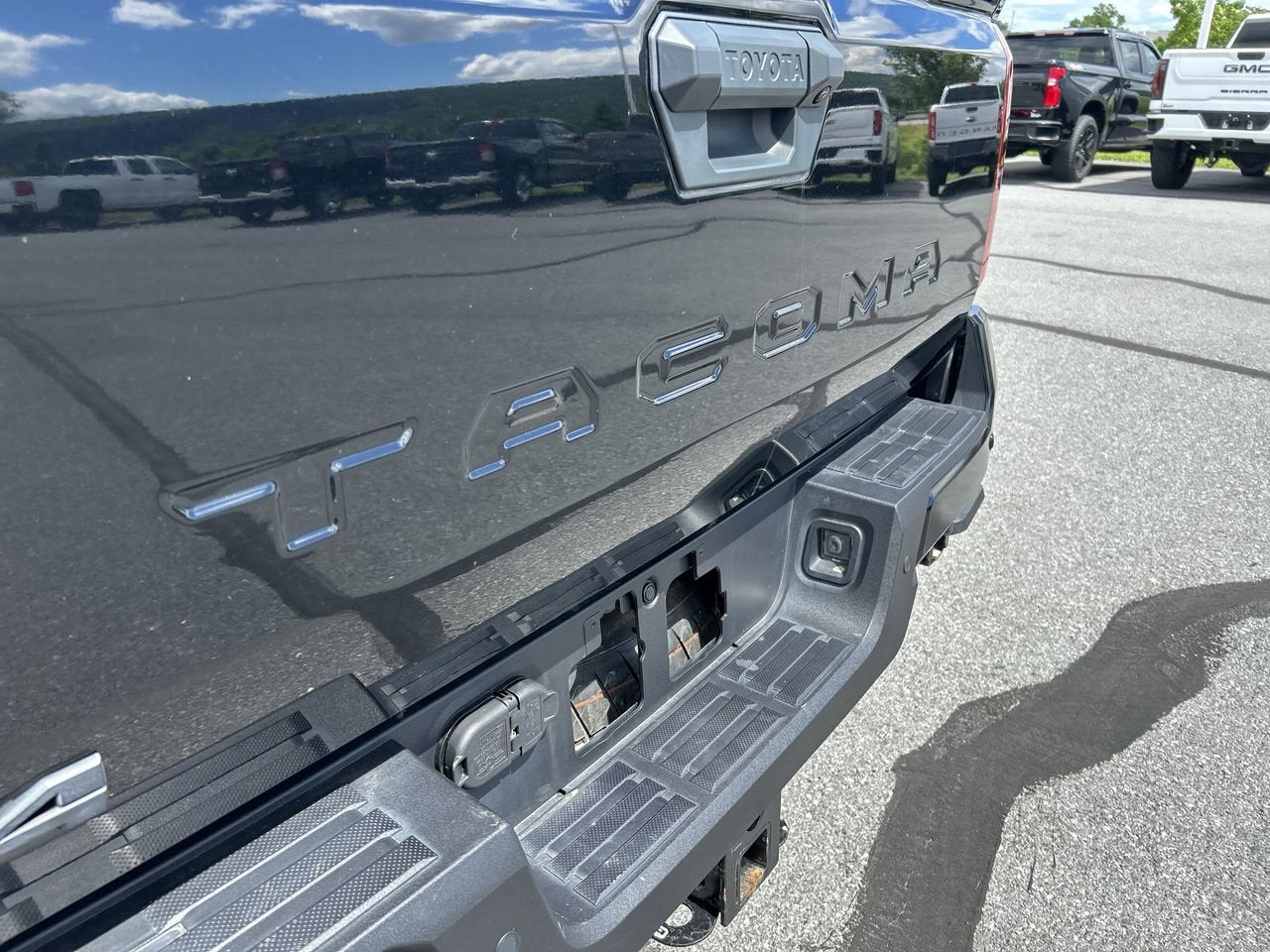 2024 Toyota Tacoma 4WD SR5