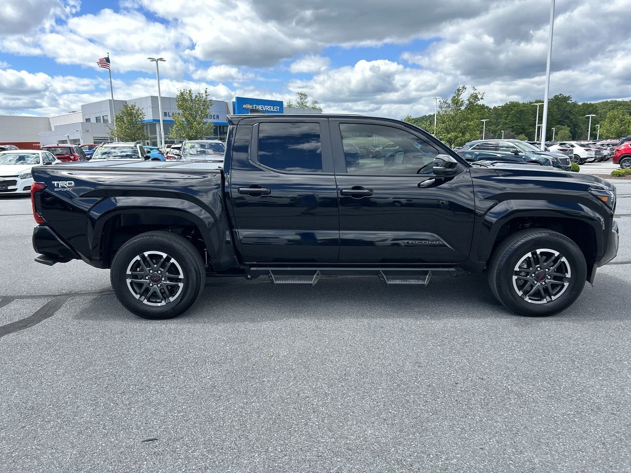 2024 Toyota Tacoma 4WD SR5