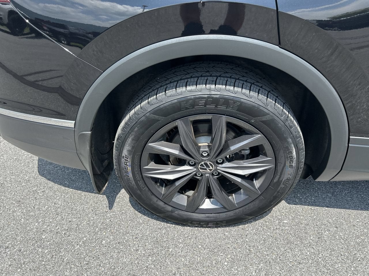 2024 Volkswagen Tiguan SE
