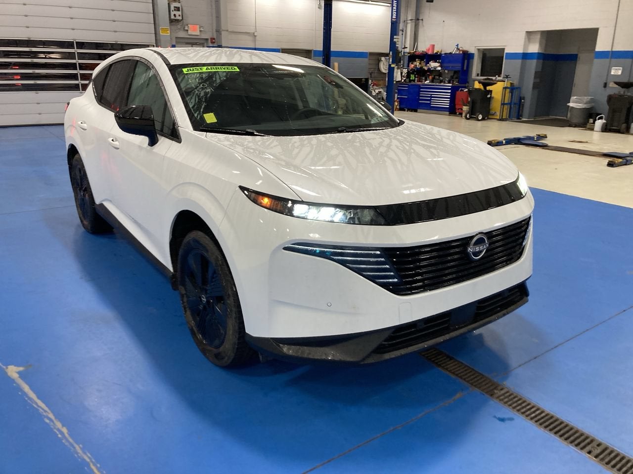 2025 Nissan Murano SV