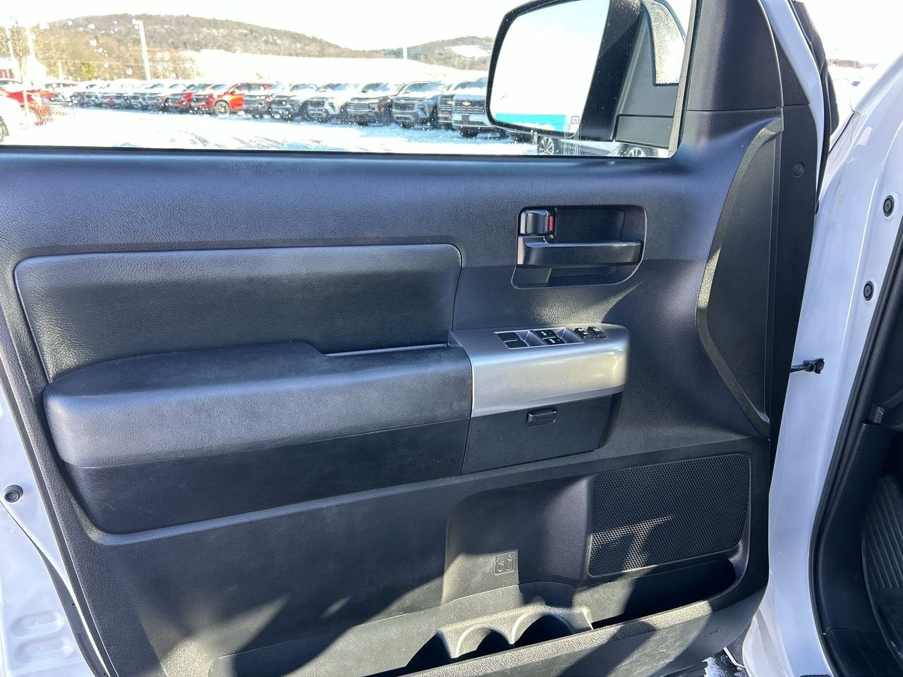 2018 Toyota Sequoia SR5