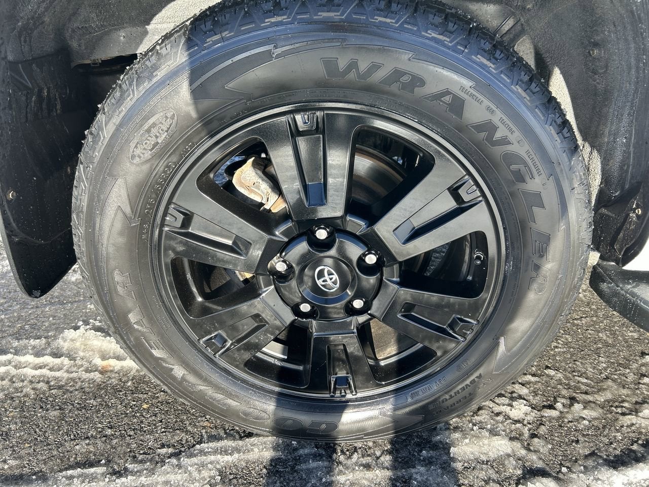 2018 Toyota Sequoia SR5