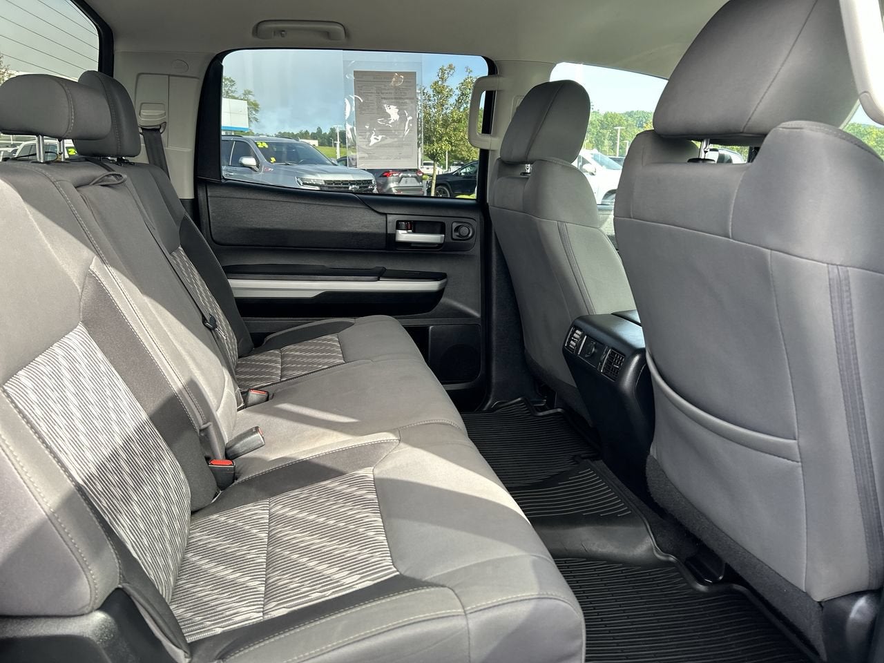 2020 Toyota Tundra 4WD SR5