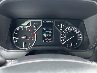 2022 Toyota Tundra 4WD SR5