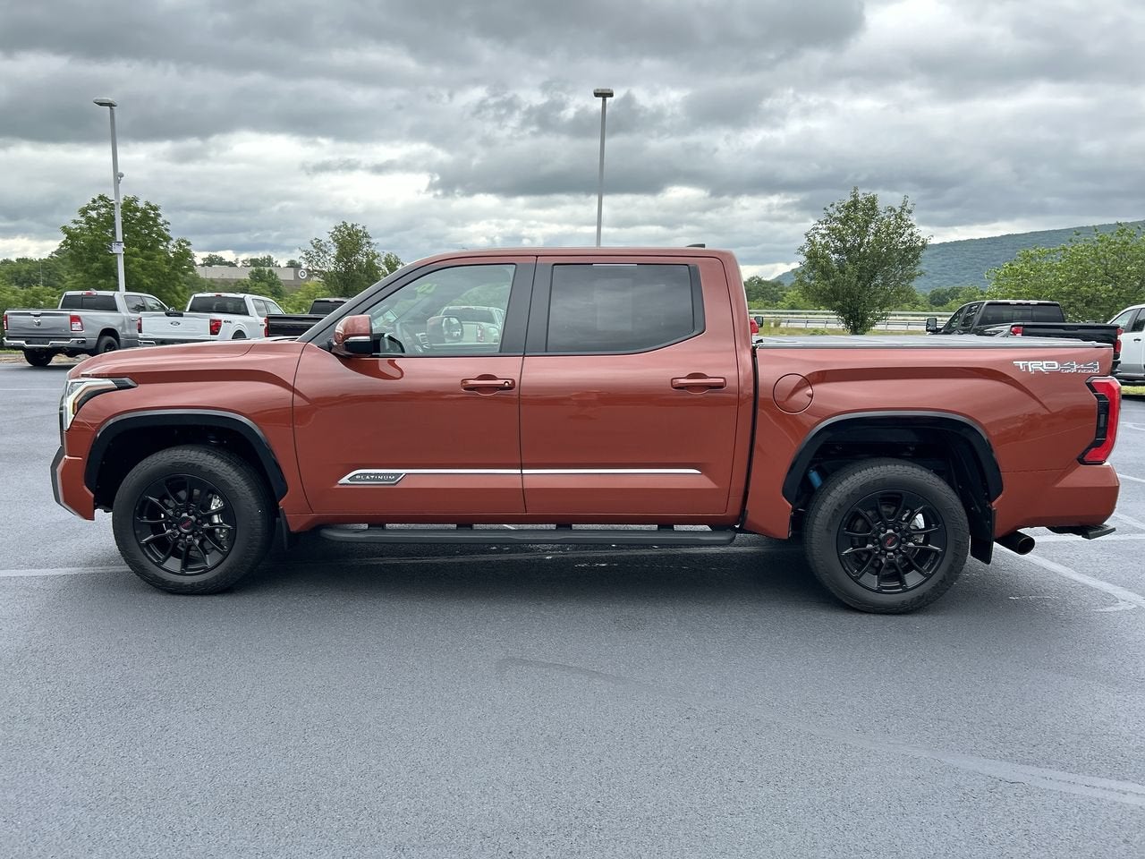 2025 Toyota Tundra 4WD SR5