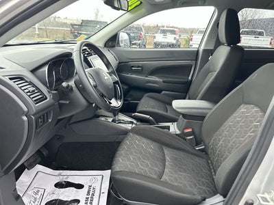 2024 Mitsubishi Outlander Sport S