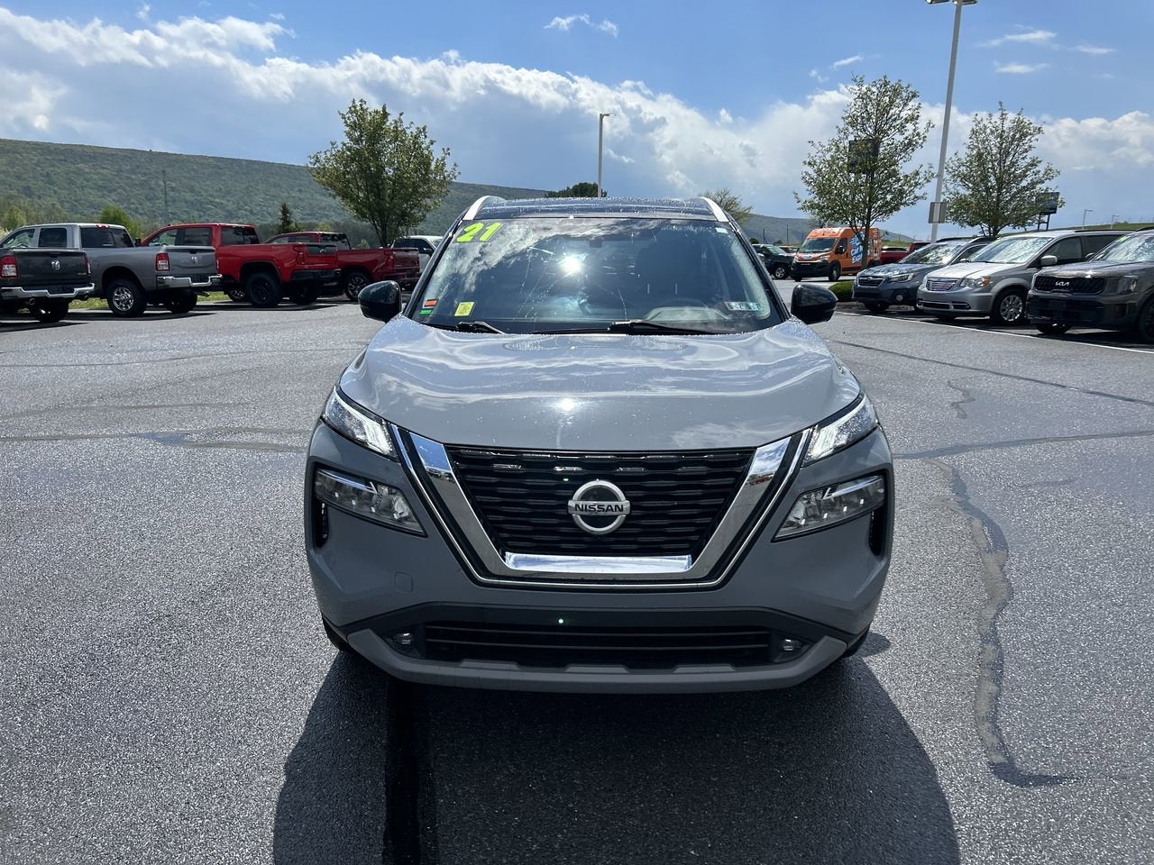 2021 Nissan Rogue SL