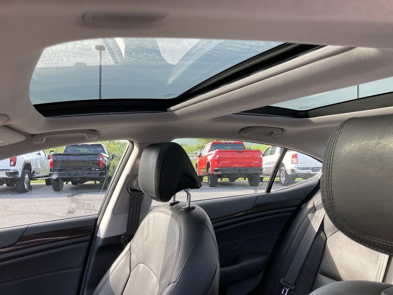2015 Kia Cadenza Premium