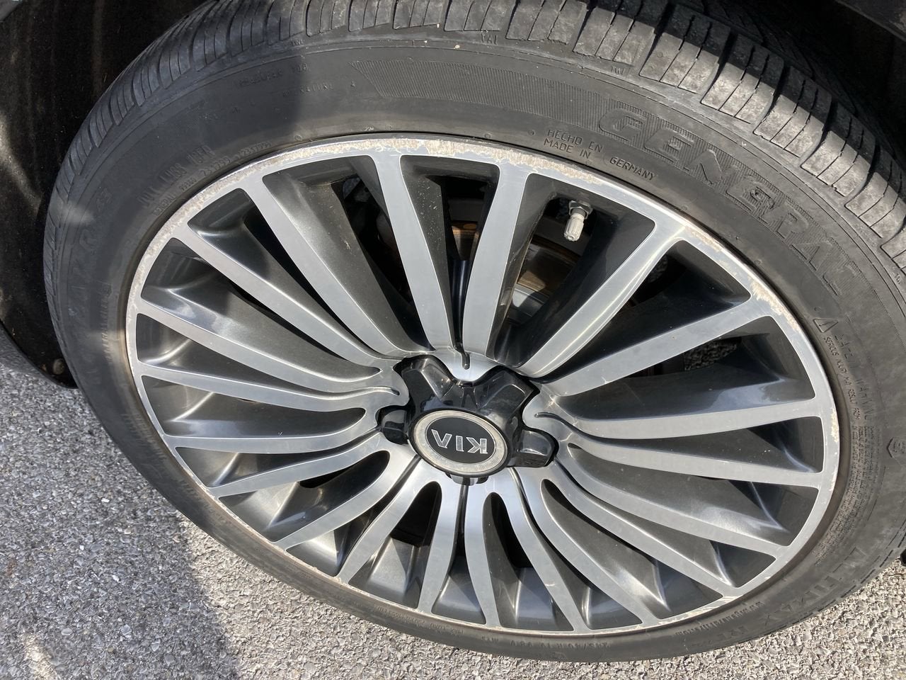 2015 Kia Cadenza Premium