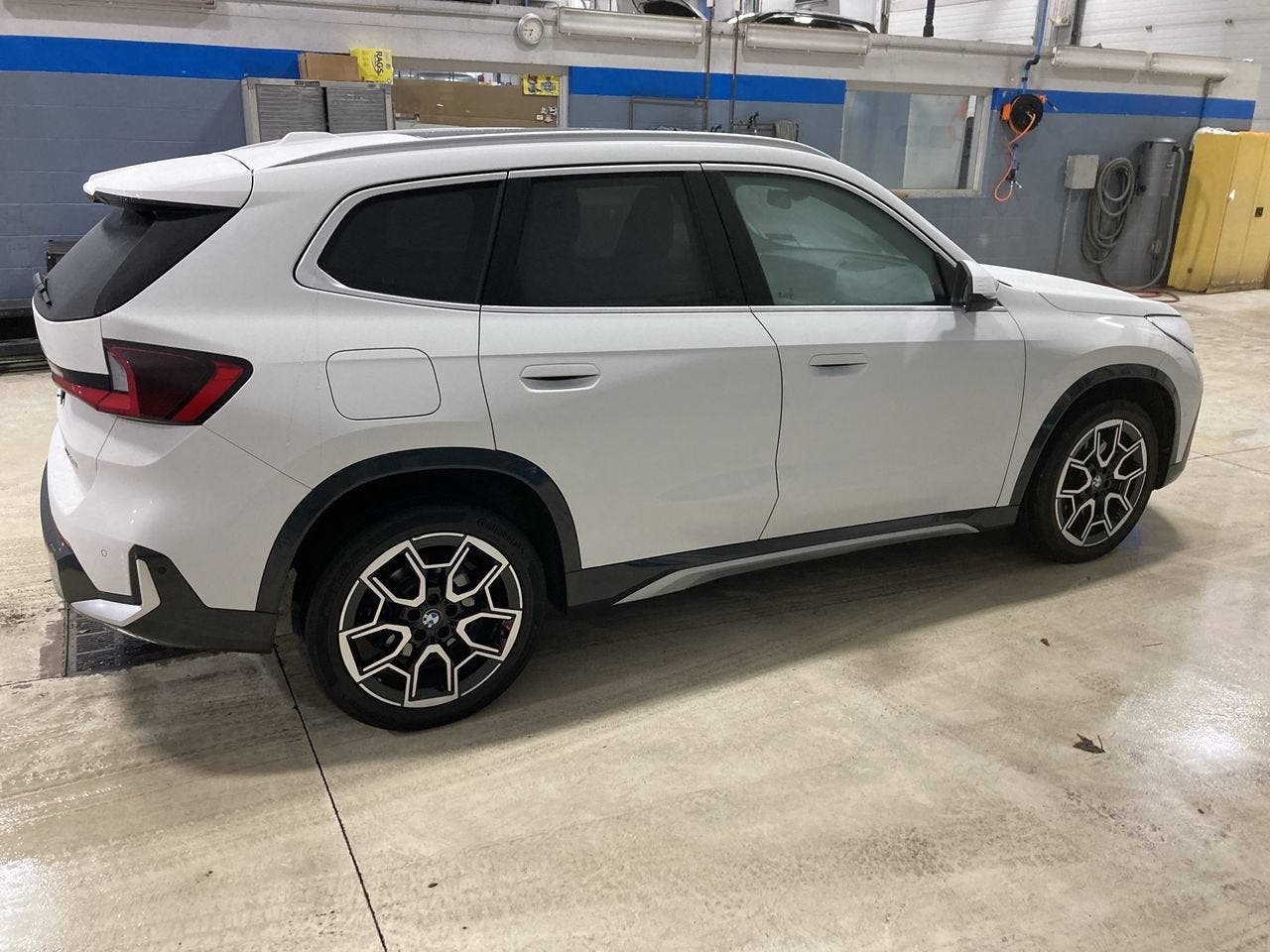 2025 BMW X1 xDrive28i