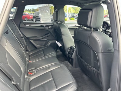2025 Porsche Macan 4DR AWD