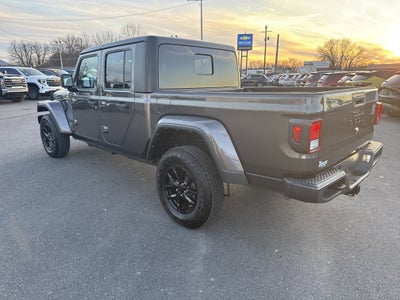 2022 Jeep Gladiator Sport S