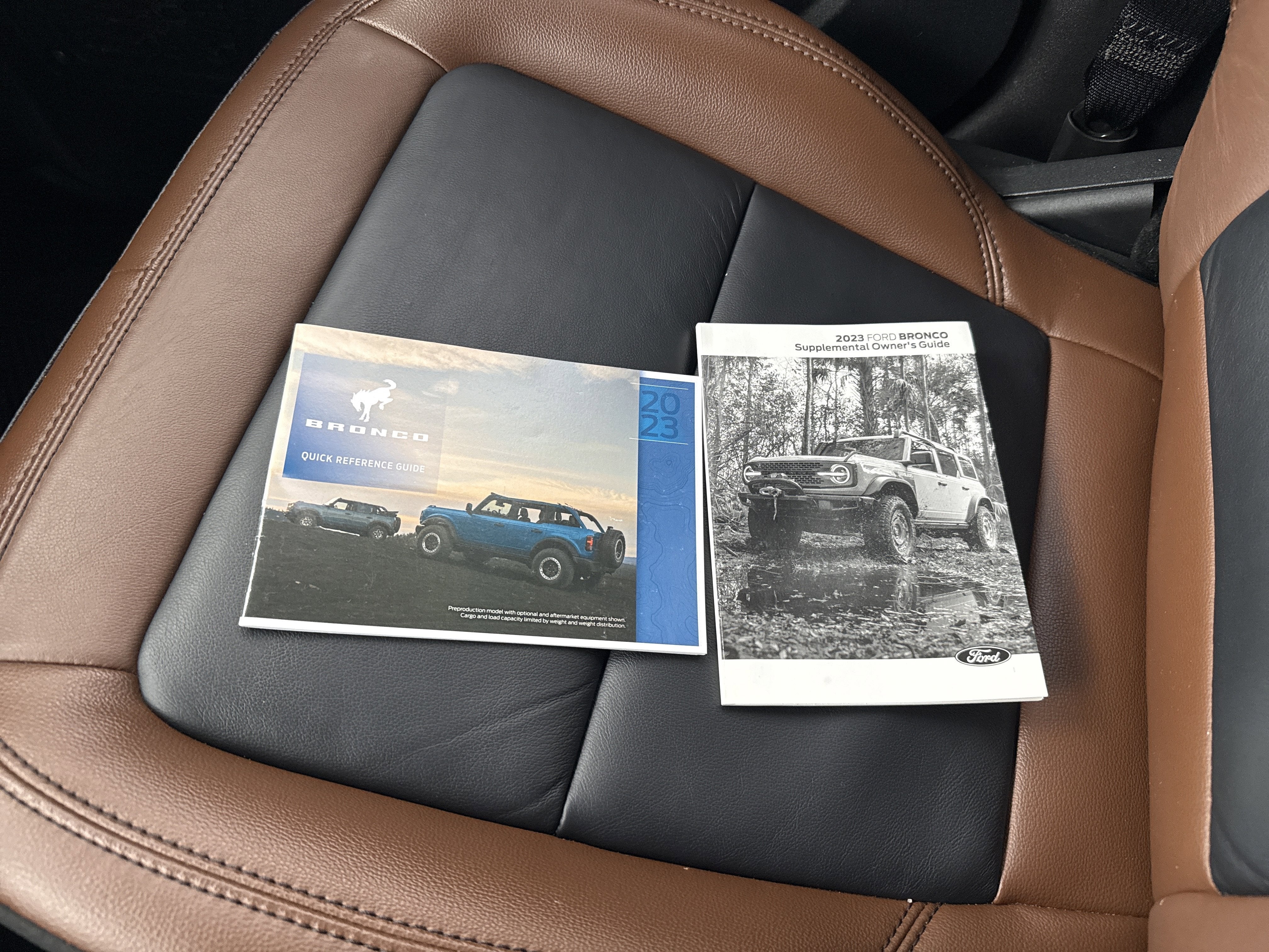 2023 Ford Bronco Base